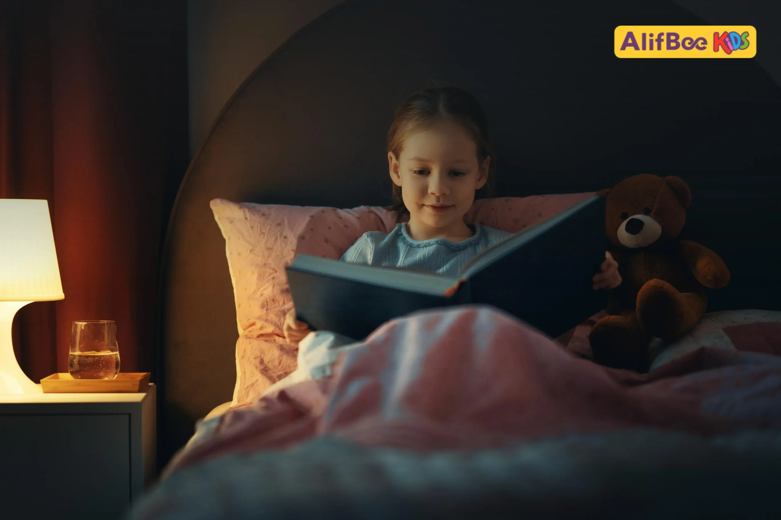 كيف تساعد قصص قبل النوم للأطفال في بناء