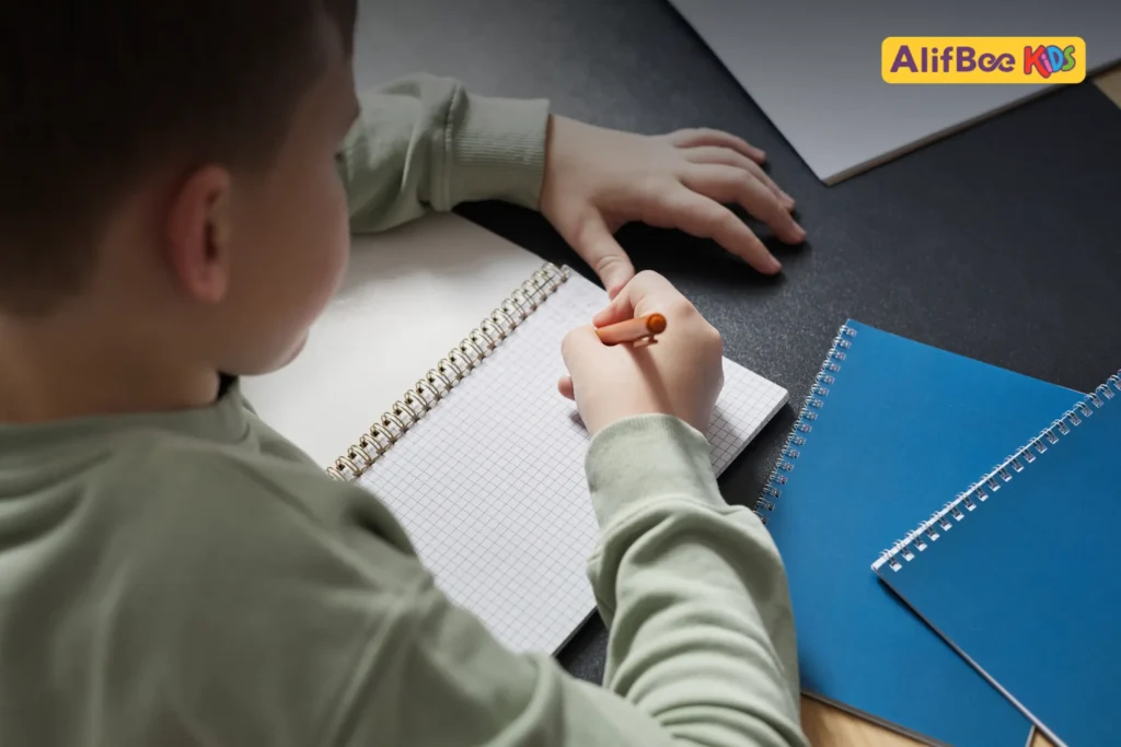 مهارة الكتابة باللغة العربية للأطفال