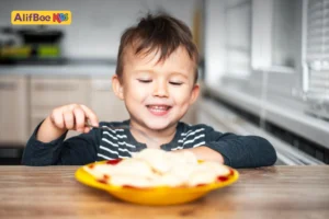 طرق تعليم آداب الطعام للأطفال